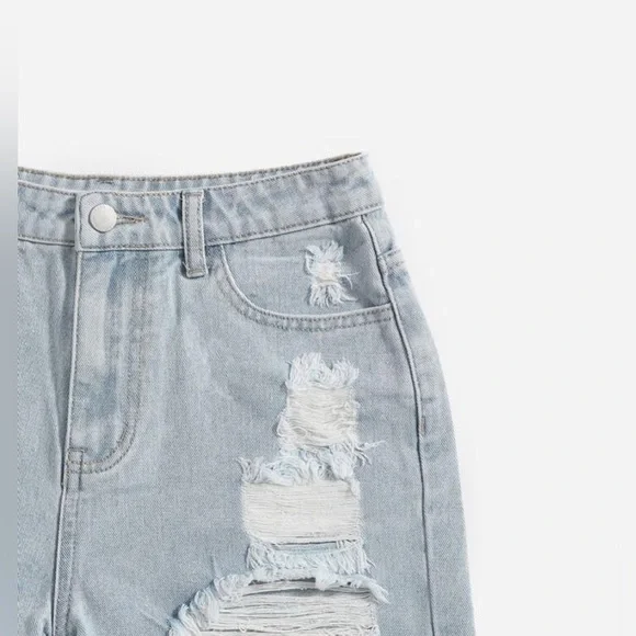 ❥𝗦𝗛𝗘𝗜𝗡: Teen Girls Ripped Raw Hem Denim Shorts - Picture 2 of 7